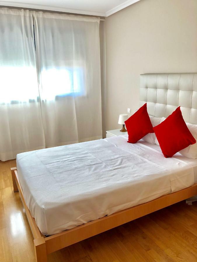 New Apartments Airport Ifema マドリード エクステリア 写真